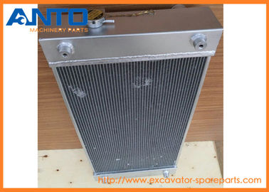 Il radiatore di caso fa domanda per le componenti del motore dell'escavatore di caso CX210B con 6 mesi di garanzia