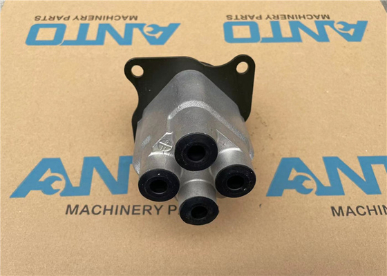 702-16-01740 7021601740 Valvola pilota per pezzi di ricambio per escavatori KOMATSU PC600 PC650 PW130