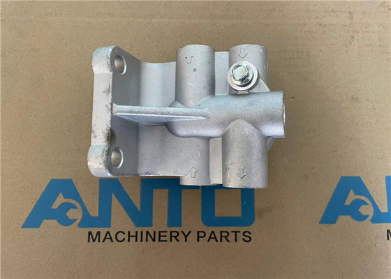 6745-71-7211 6745717211 Parti di escavatori per teste di filtro per KOMATSU D65EX D65PX D65WX GD655 GD675
