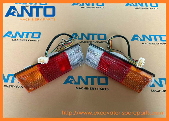417-06-23320 4170623320 Gruppo Faro KOMATSU Ricambi per Pala Gommata WA100 WA150